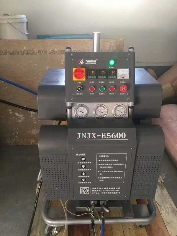 H5600(T)聚脲噴涂機(jī)